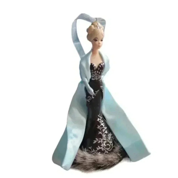 Barbie Stolen Magic Barbie Ornament  Hallmark Keepsake Ornament Club 2006 - Picture 3 of 6